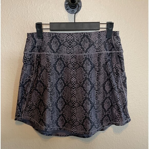 DSG Womens Gray Snakeskin Skort Size M Skirt Dicks Sporting Goods Workout H3 - Picture 4 of 13
